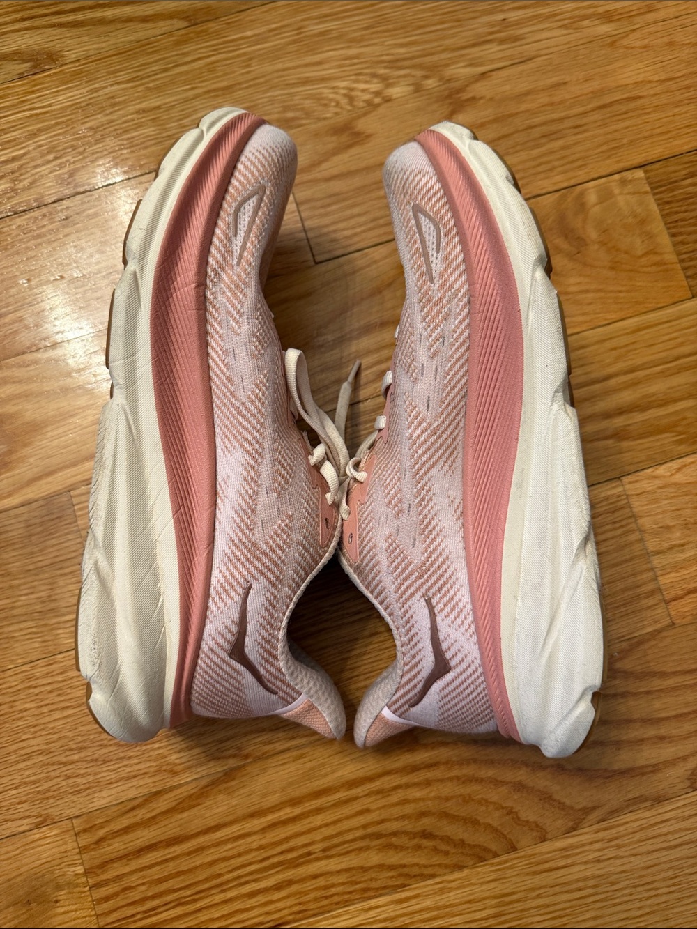 Hoka Clifton Women's Rose Gold Pink Running Sneakers Shoes sz 9.5 reg width - Picture 3 of 13